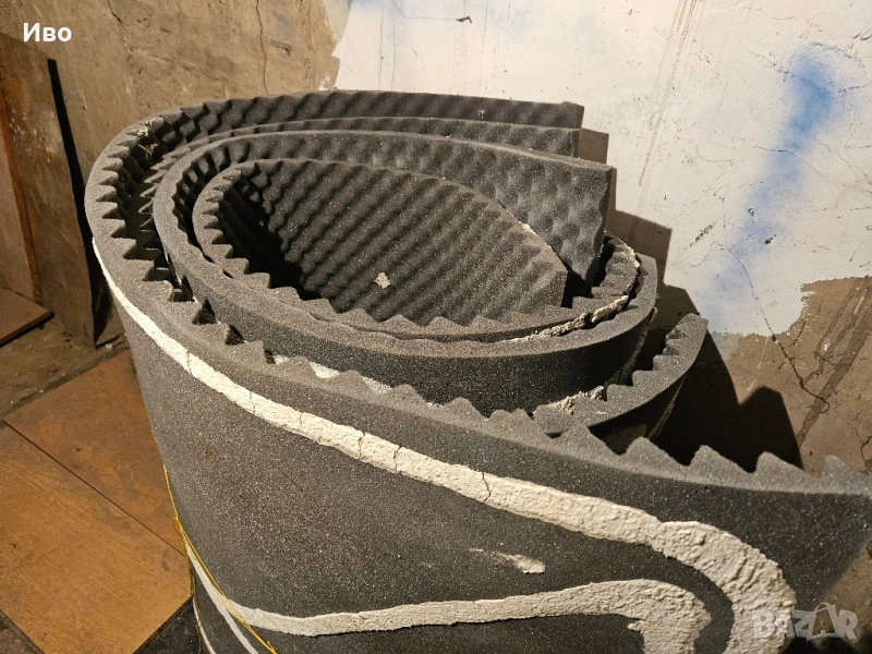 Шумоизолация дунапрен пирамиди , снимка 1