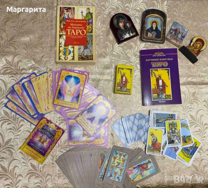 Гледане, гадаене на карти Таро 2 колоди и Ангелски карти, снимка 1