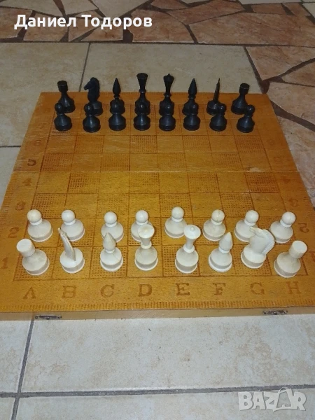 Стар шах- 34 х 34см. , снимка 1