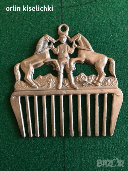 Месинг гребен Г, снимка 1