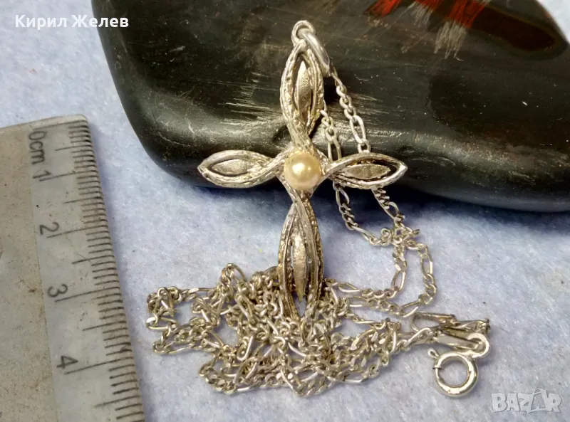 АЖУРЕН СРЕБЪРЕН КРЪСТ със СРЕБЪРНА ВЕРИЖКА КАРТИЕ ПЛЕТКА СРЕБРО 925 с БЯЛА ПОЗЛАТА и ПЕРЛА 31187, снимка 1