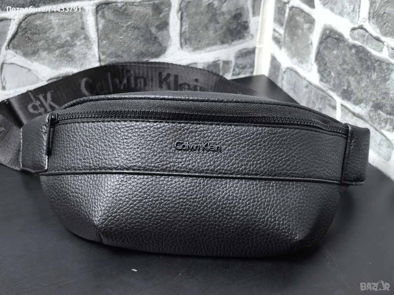 Calvin Klein чанта тип банан , снимка 1