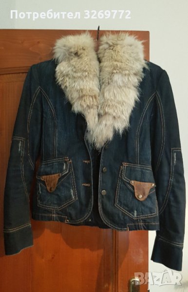 Дамско яке с лисича яка, S размер, снимка 1
