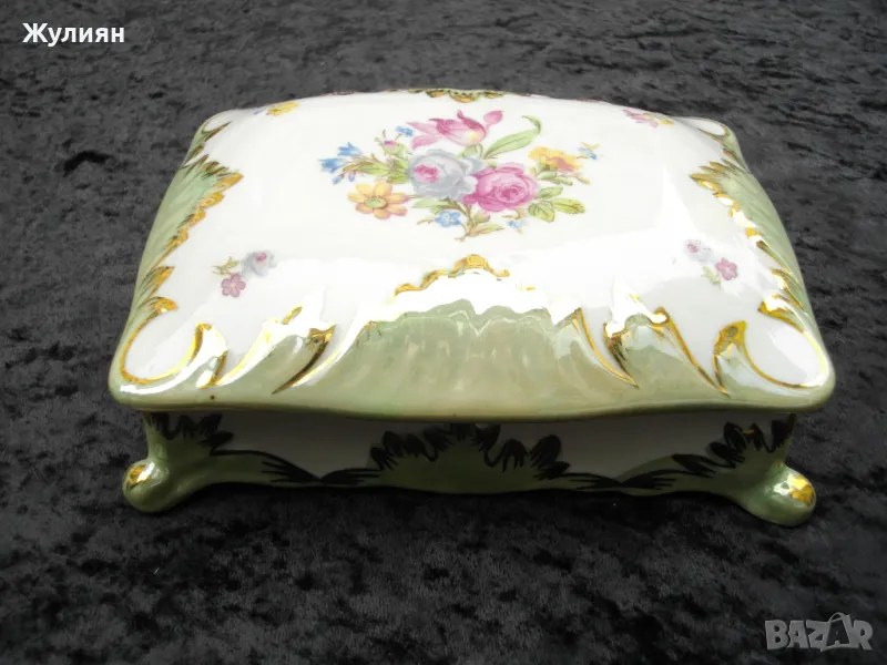 СТАРА БЪЛГАРСКА ПОРЦЕЛАНОВА КУТИЯ ЗА БИЖУТА СИП , снимка 1