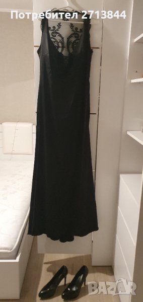 Черна сатенена рокля , снимка 1