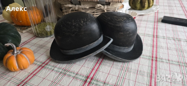 Винтидж авторска дърворезба, подписана– Масивни бомбета., снимка 5 - Антикварни и старинни предмети - 52099786