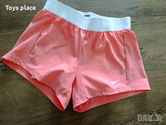 XS Nike къси гащи