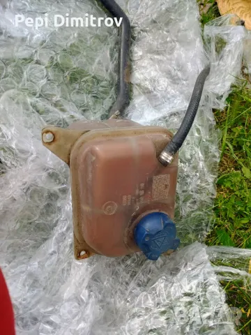 Казанче антифриз за Ауди 80 б4 