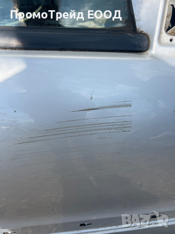 Предна дясна сива врата Mercedes W203 C klassa, снимка 2 - Части - 44790992