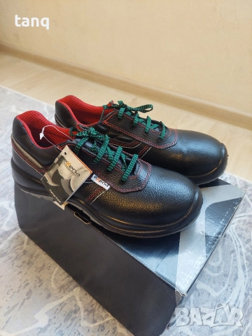 Нови работни обувки, снимка 4 - Мъжки боти - 52939120