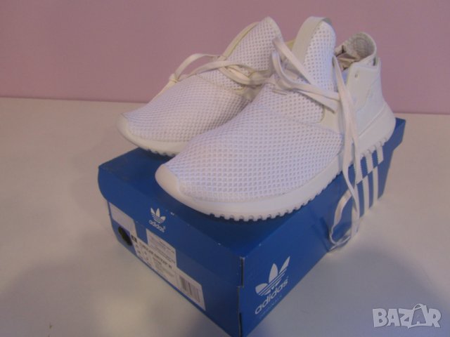 Оригинални маратонки ADIDAS., снимка 2 - Маратонки - 31685174