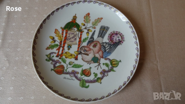 Декоративни чинии за стена м.ноември и м.декември, снимка 2 - Други - 52283089