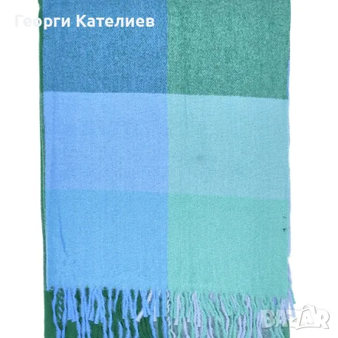 Кашмирен шал на квадрати и елегантни дамски ръкавици-Дамски комплект, снимка 2 - Коледни подаръци - 48175530