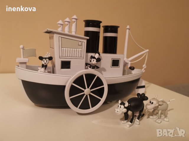 Мики Маус 1928 - Параходът (Параходчето) Уили Музикална играчка Steamboat Willie, снимка 8 - Музикални играчки - 42873165