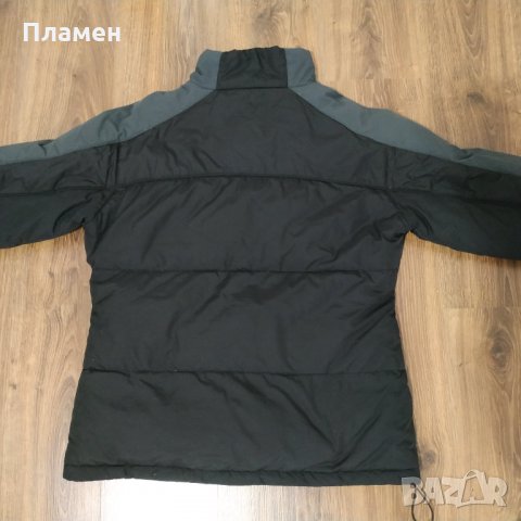 Пухено яке Helly Hansen L размер, снимка 2 - Якета - 32066245