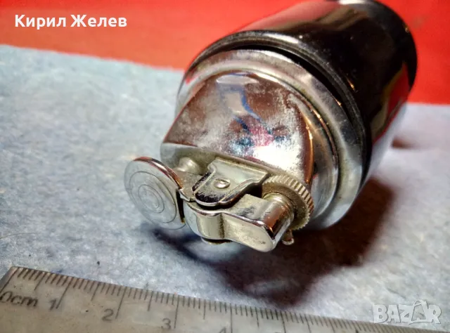 WINE CUP TABLE GAS LIGHTER Стара ВИНТИДЖ КОЛЕКЦИОНЕРСКИ МОДЕЛ НАСТОЛНА ЗАПАЛКА ГАЗОВА МАРКОВА 32148, снимка 4 - Запалки - 47597972