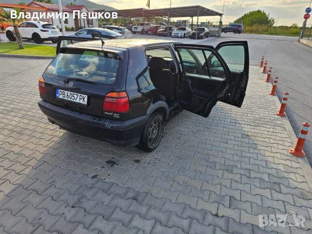 VW Golf 1.9, снимка 2 - Автомобили и джипове - 51429151