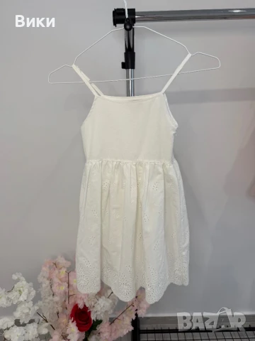 Детска рокля 6г, но е по подходяща за 5г