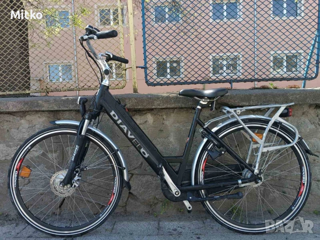 28 цола електрически алуминиев велосипед с 7 скорости усилени капли амортисьори предни като нов 