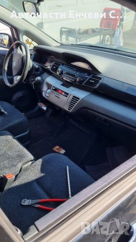 Хонда фрв Honda Fr-v на части, снимка 5 - Автомобили и джипове - 35182618