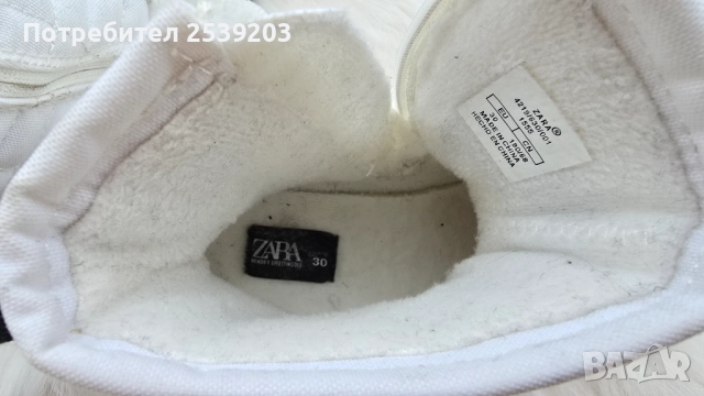 Детски боти Zara №30, снимка 4 - Детски боти и ботуши - 52659709