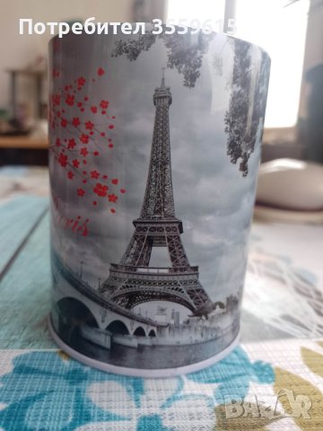 метална поставка за химикалки от Париж, Франция. С Айфеловата кула., снимка 1