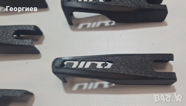 KIA Niro четка за почистване на задната камера, снимка 4 - Аксесоари и консумативи - 53904775