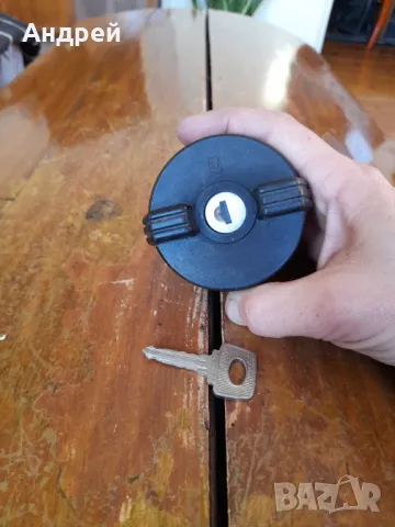 Стара капачка за резервоар Лада,ВАЗ #3, снимка 4 - Други ценни предмети - 48771864