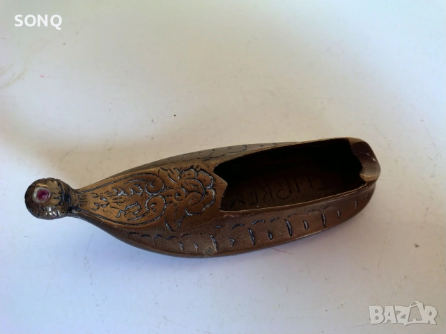 Стар Бронзов Пепелник-Обувка, снимка 2 - Антикварни и старинни предмети - 53144421