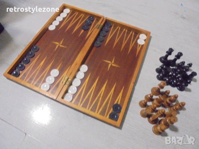 № 8482 Стар комплект - шах и табла, снимка 6 - Други ценни предмети - 51638490