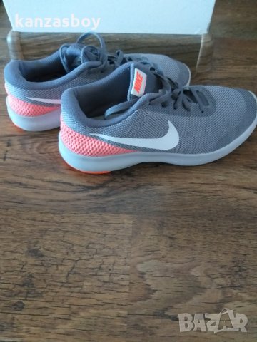 Nike Flex Experience Run 7 - страхотни дамски маратонки КАТО НОВИ, снимка 11 - Маратонки - 31791381