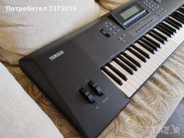 Професионален клавир Ямаха, снимка 8 - Синтезатори - 48932726