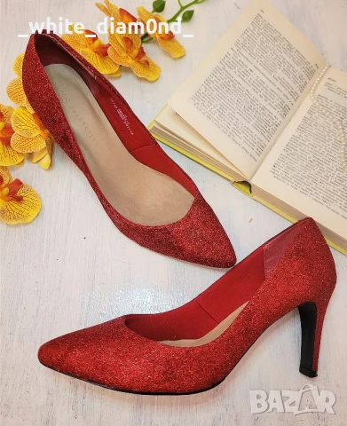 Красиви брокатени червени дамски обувки на ток номер 41 