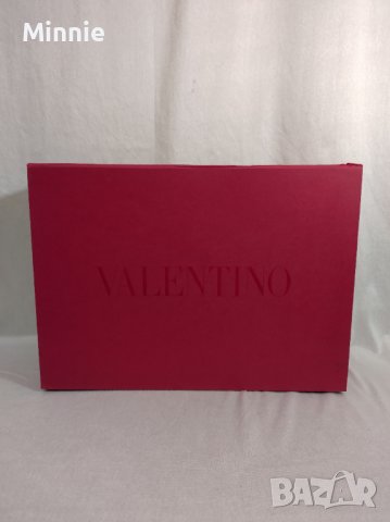 Valentino Garavani кутия от чанта, снимка 1 - Други - 38139473