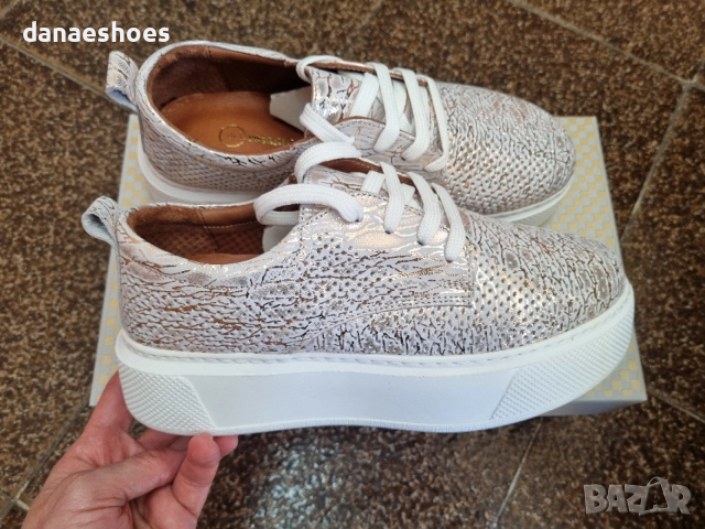Дамски спортни обувки от естествена кожа с перфорация , снимка 3 - Дамски ежедневни обувки - 54103513