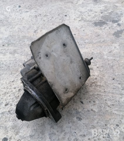 Стартер Audi A4 B6 2.0 131кс , снимка 8 - Части - 42404770