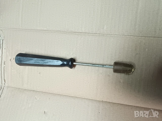 Шпорче за лепене на основи