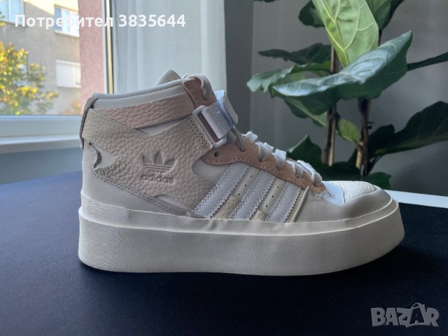 Дамски Обувки Adidas Forum Bonega Mid, снимка 4 - Кецове - 42851756