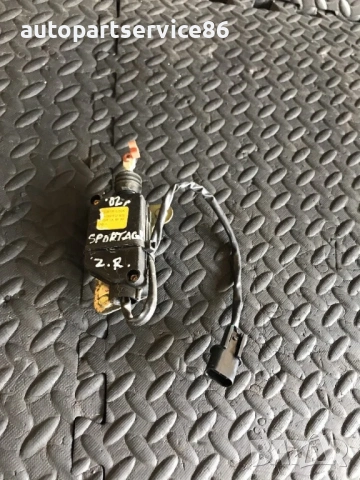 Актуатор за заключване на задна дясна врата за KIA Sportage (1999-2002) OK01972350B