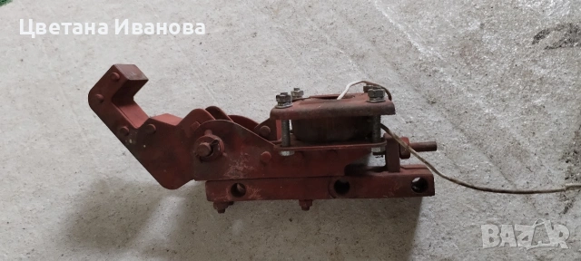 Спирачка за кран , снимка 3 - Резервни части за машини - 54325134