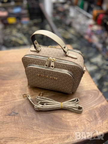 чанти MICHAEL KORS, снимка 11 - Чанти - 51442766