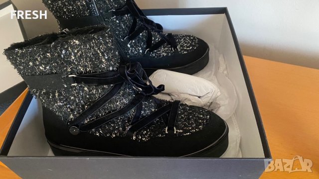 Боти Liu Jo 38 номер, снимка 5 - Дамски боти - 42837268