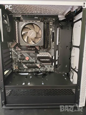 Геймърски Компютър PC Ryzen 5600/ 16GB RAM / RX 5700 XT 8GB / 256GB SSD 850W Gold PSU
