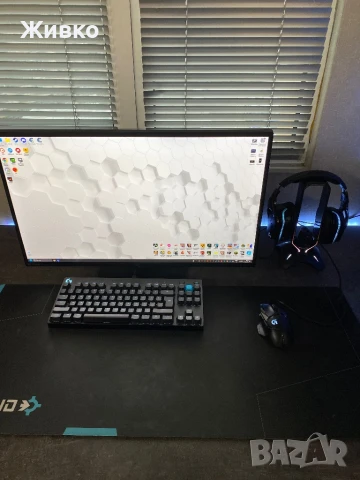 Цял гейминг сетъп+бюро / Gaming Setup, снимка 5 - Геймърски - 51291723