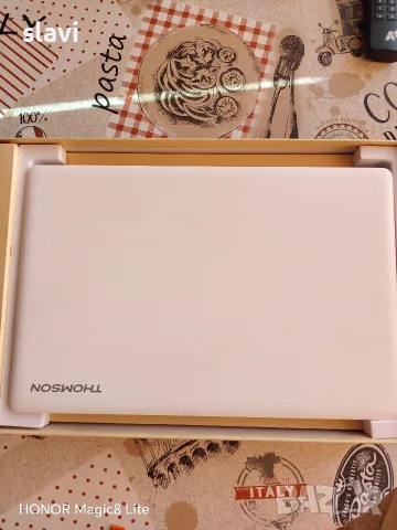 Лаптоп Thomson 14", снимка 2 - Лаптопи за дома - 55930216
