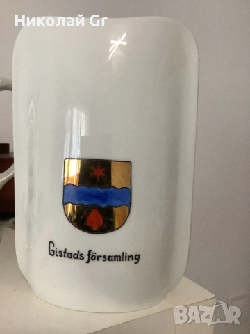 Ваза порцелан произведено в Германия  КРМ 1970 години ръчен изработка отличен състояние височина 20с