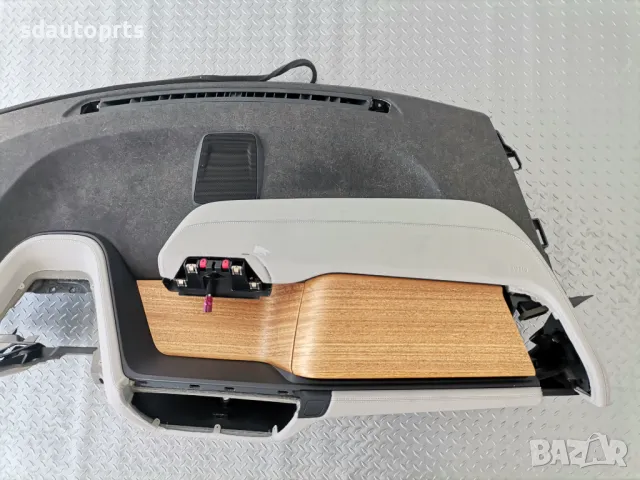 Отлично Табло BMW I3 I3s I01 Lci Бяла Кожа + Дърво, снимка 5 - Части - 50303725