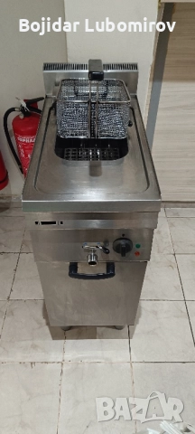 трифазен фритюрник +база 2бр, снимка 7 - Фритюрници - 52578961