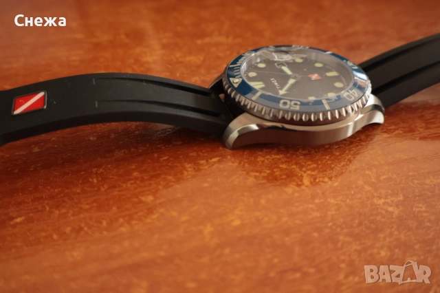 Timex Tiburón TW2W21100 автоматичен часовник, снимка 11 - Мъжки - 52977049