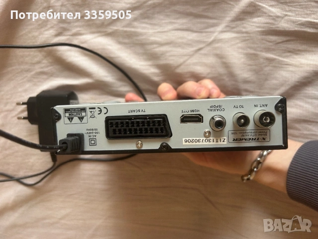 Цифров ефирен приемник XTREMER DTVX4 , снимка 2 - Приемници и антени - 54173373